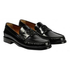 GUCCI GG logo cutout leather loafers flats